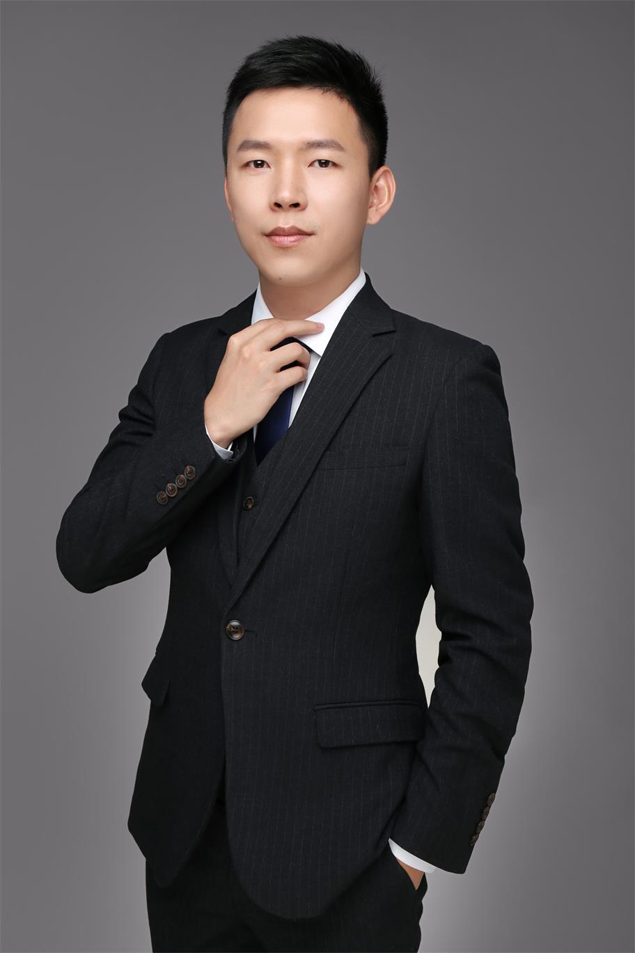 郑代春 调色与视觉增强负责人